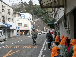 1��17���@�Ђ܂��@�T�[�r�X�Z���^�[�K��_19