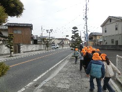 1��17���@�Ђ܂��@�T�[�r�X�Z���^�[�K��_27