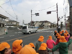 1��17���@�Ђ܂��@�T�[�r�X�Z���^�[�K��_28