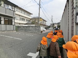 1��17���@�Ђ܂��@�T�[�r�X�Z���^�[�K��_30