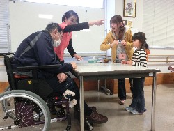 1��17���@�Ђ܂��@�T�[�r�X�Z���^�[�K��_52