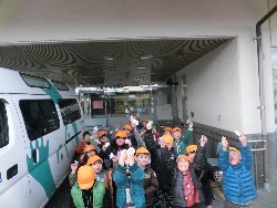 1��17���@�Ђ܂��@�T�[�r�X�Z���^�[�K��_60