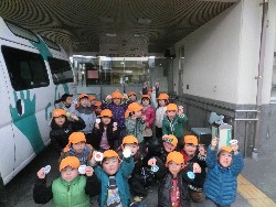 1��17���@�Ђ܂��@�T�[�r�X�Z���^�[�K��_63