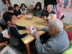 1��28���@�Ђ܂��@�������ږK��_15