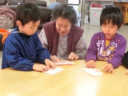 1��29���@�Ђ܂��@�ɂ��݉��K��_16