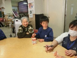 1��29���@�Ђ܂��@�ɂ��݉��K��_25