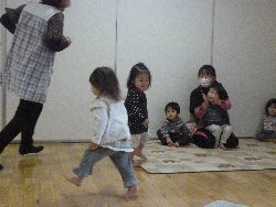 2��18���@����ۂہ@�����ۂƂ�Q�[��_20