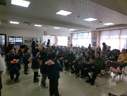 2��20���@�Ђ܂��@�ɂ��݉��K��_6