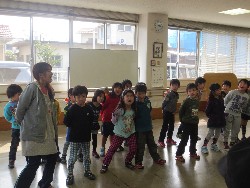 2��25���@�Ђ܂��@�T�[�r�X�Z���^�[�K��_5