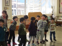 2��25���@�Ђ܂��@�T�[�r�X�Z���^�[�K��_6