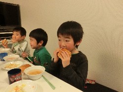 2��27���@�Ђ܂��@�����搶�Ƃ����H_9