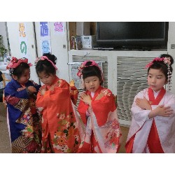 2��28���@�Ђ܂��@�������ږK��_16