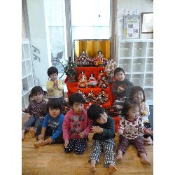 3��3���@����ۂہ@�ЂȂ܂�L�O�ʐ^_1