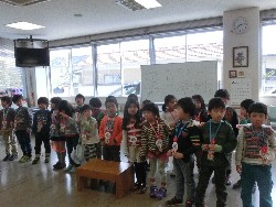 3��14���@�Ђ܂��@�T�[�r�X�Z���^�[�K��_25