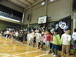 228@\@9.́E_1